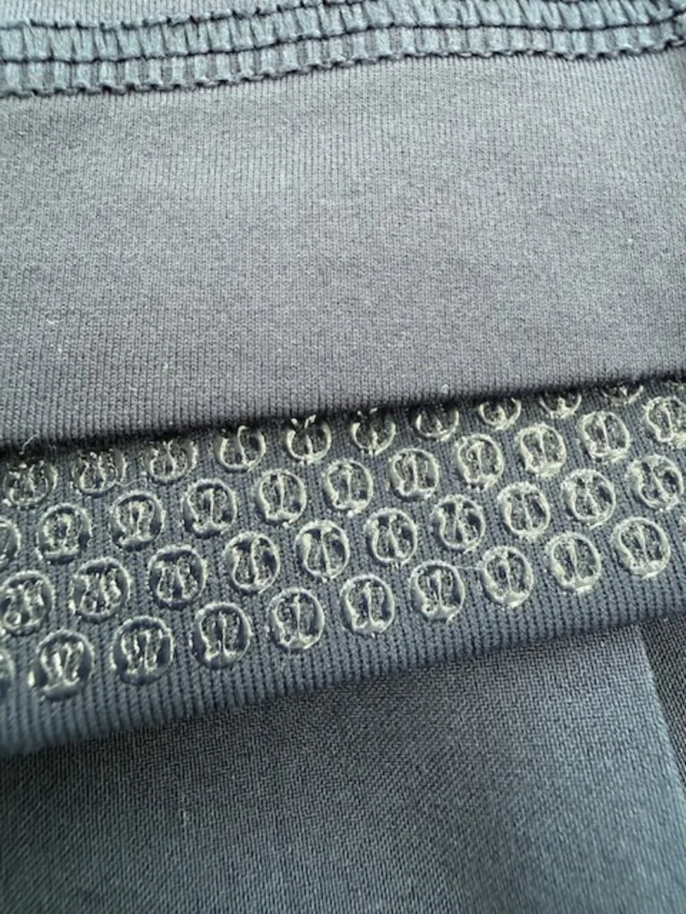 Lululemon High-Rise Pleated Tennis Skirt Sz 6 Navy Blue